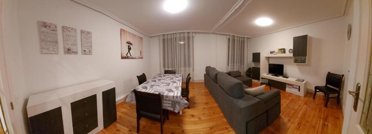 Apartamento Saioa Pampeluna Zewnętrze zdjęcie