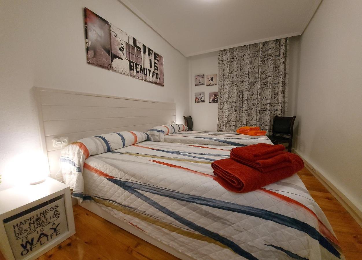 Apartamento Saioa Pampeluna Zewnętrze zdjęcie